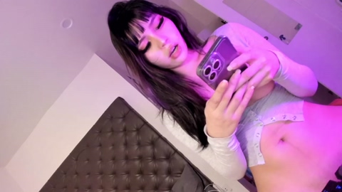 _alluring_christie_  22-11-2022